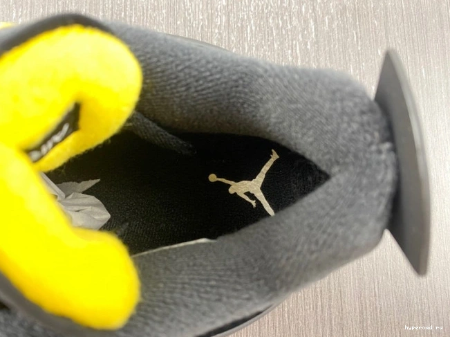 Air Jordan 308497-017 2023 "Thunder' 4 Retro 0703